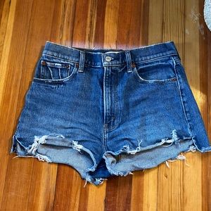 Abercrombie & Fitch high rise Mom Shorts dark wash